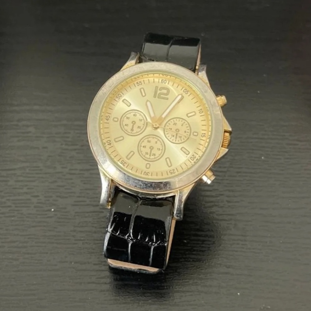 gold women’s watch